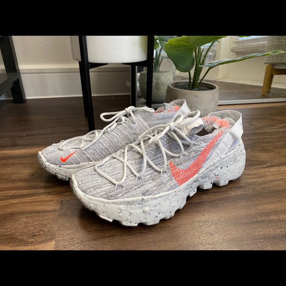 Nike Space Hippie 04